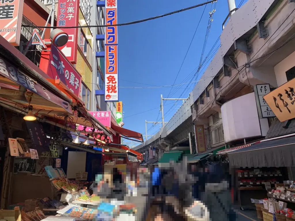 Ameyoko 2 | Jumbo taxis and wagons for 5 or more passengers from Tokyo and Saitama to all parts of Japan and airports.