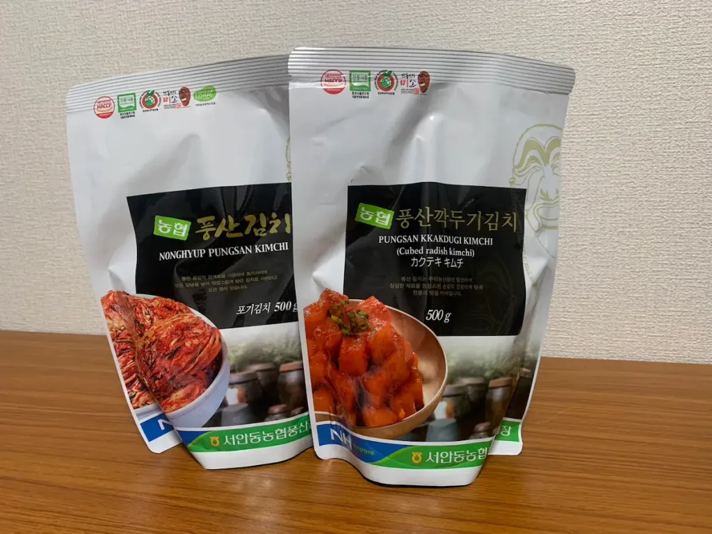 Kimchi souvenirs received from the Saitama Regional Headquarters of the Korean National Citizens' Association in Japan | Jumbo taxis and wagons that can seat five or more people from Tokyo and Saitama to all parts of Japan and airports.