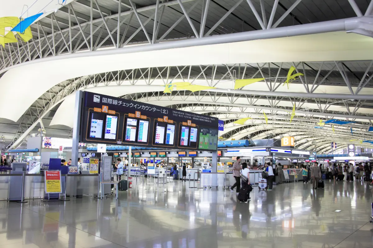 Jumbo taxis departing from Haneda Airport, Narita Airport and Tokyo International Cruise Terminal during the spring migration season.