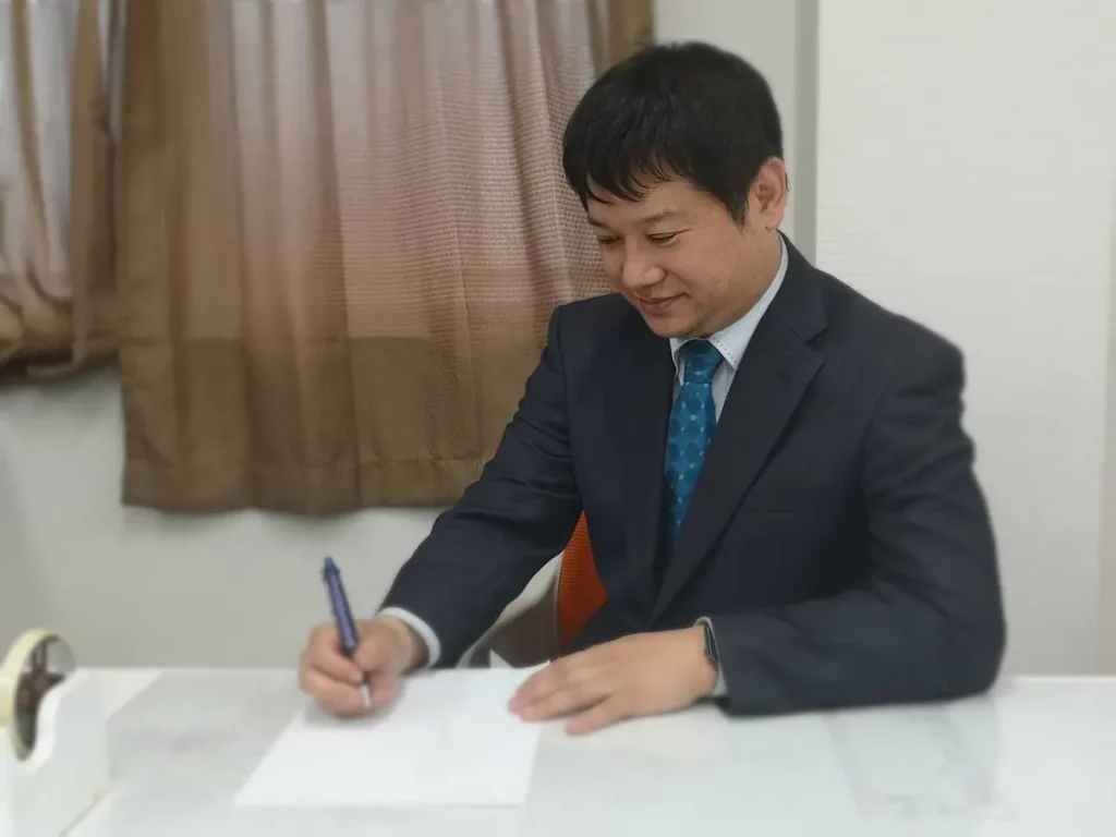 Care worker driver2 | 從東京和埼玉到日本各地和機場的 1 至 5 人或以上、最多 9 名乘客的珍寶型和旅行車出租車。