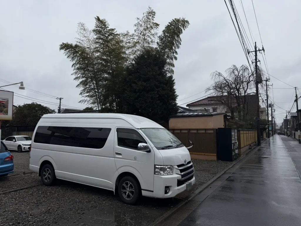 從東京和埼玉到日本各地和機場的舒適交通2,可乘坐 1 人、5 人或更多,最多 9 人的巨型計程車和旅行車計程車。